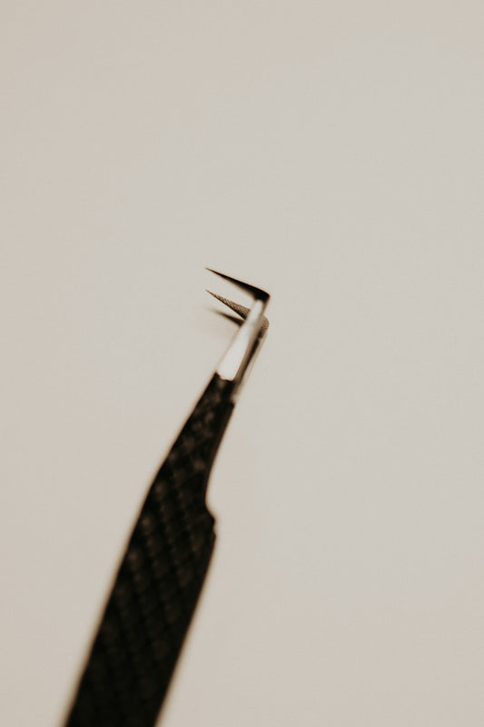 Skinny Boot Volume Tweezer
